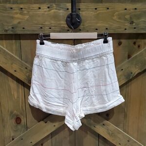 O'Neill Women's Cream Shorts with Subtle Stripes NWT surfer Coastal Comfy Casual
